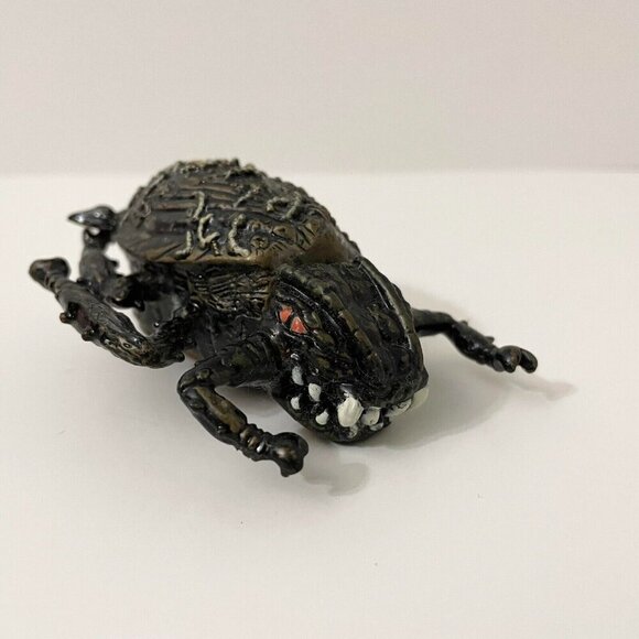 Vintage 90s Real Squirming Bugs Squish Empire Halloween Toys - Picture 12 of 13